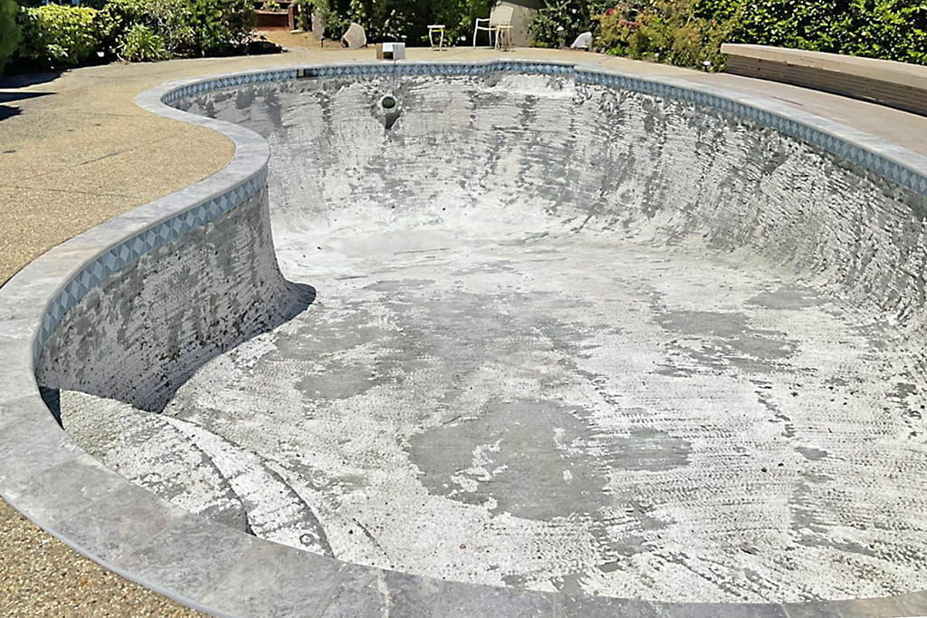 Hillsborough 10 Hydroblast 3 - Adams Pool Solutions